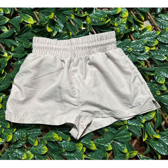 WILO The Label Cream Athletic Lined Shorts Size XS - Picture 1 of 5